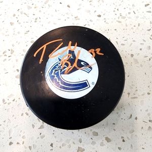 Vancouver Canucks Richard Bachman Sighned Autographed NHL Hockey Puck w COA